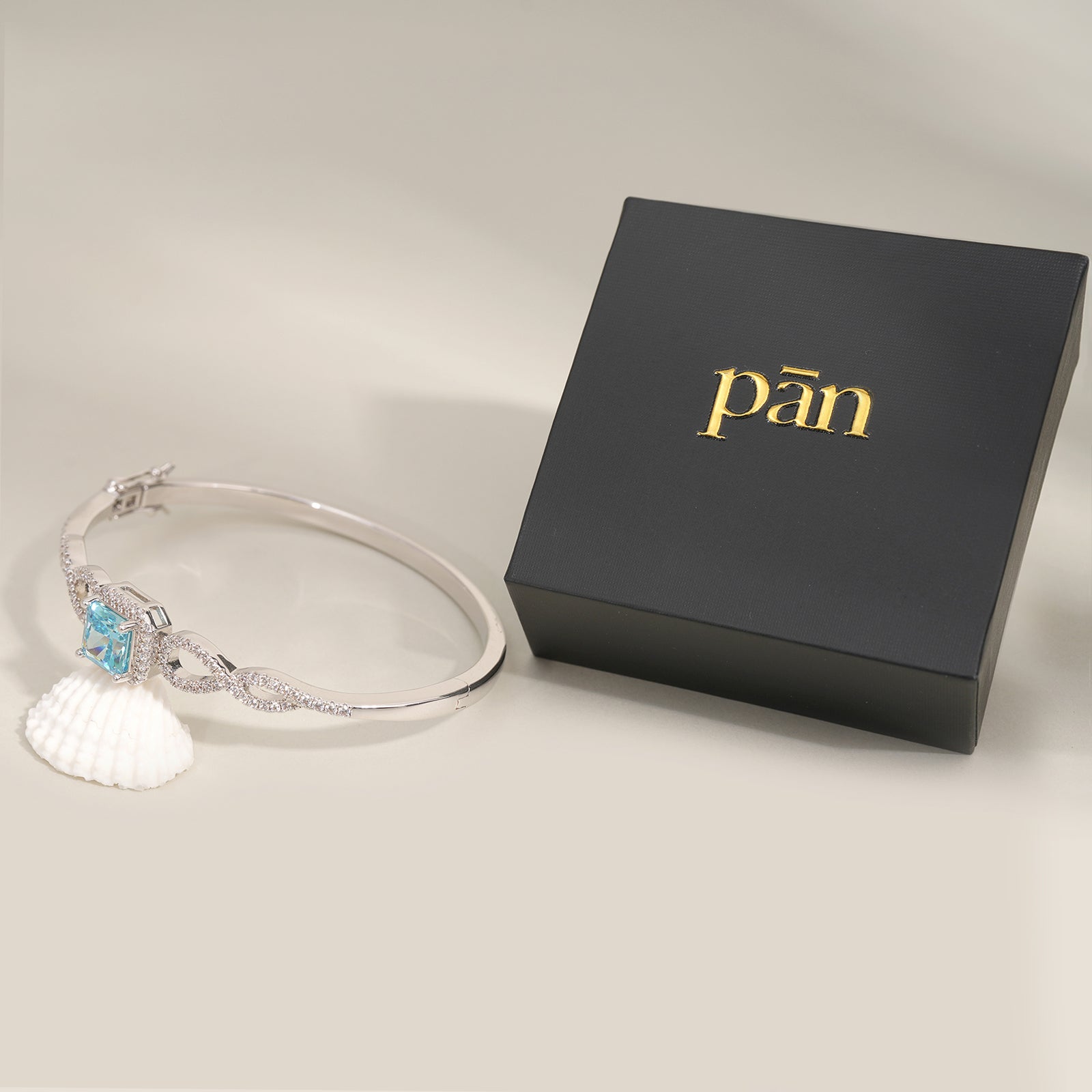 pān Infinity Bracelet— Blue Stone in Sterling Silver