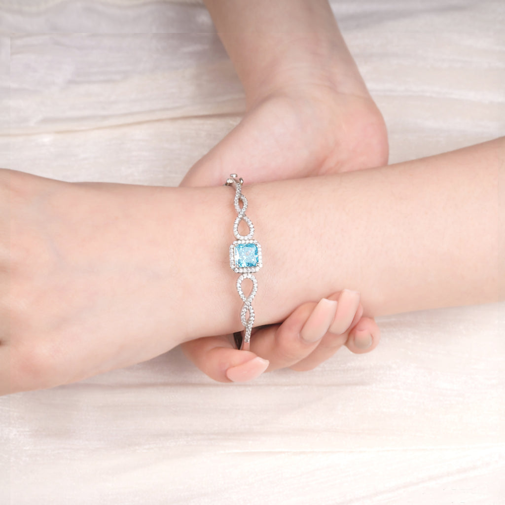 pān Infinity Bracelet— Blue Stone in Sterling Silver